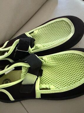 Women’s Neon Lime Mesh Casual Shoes